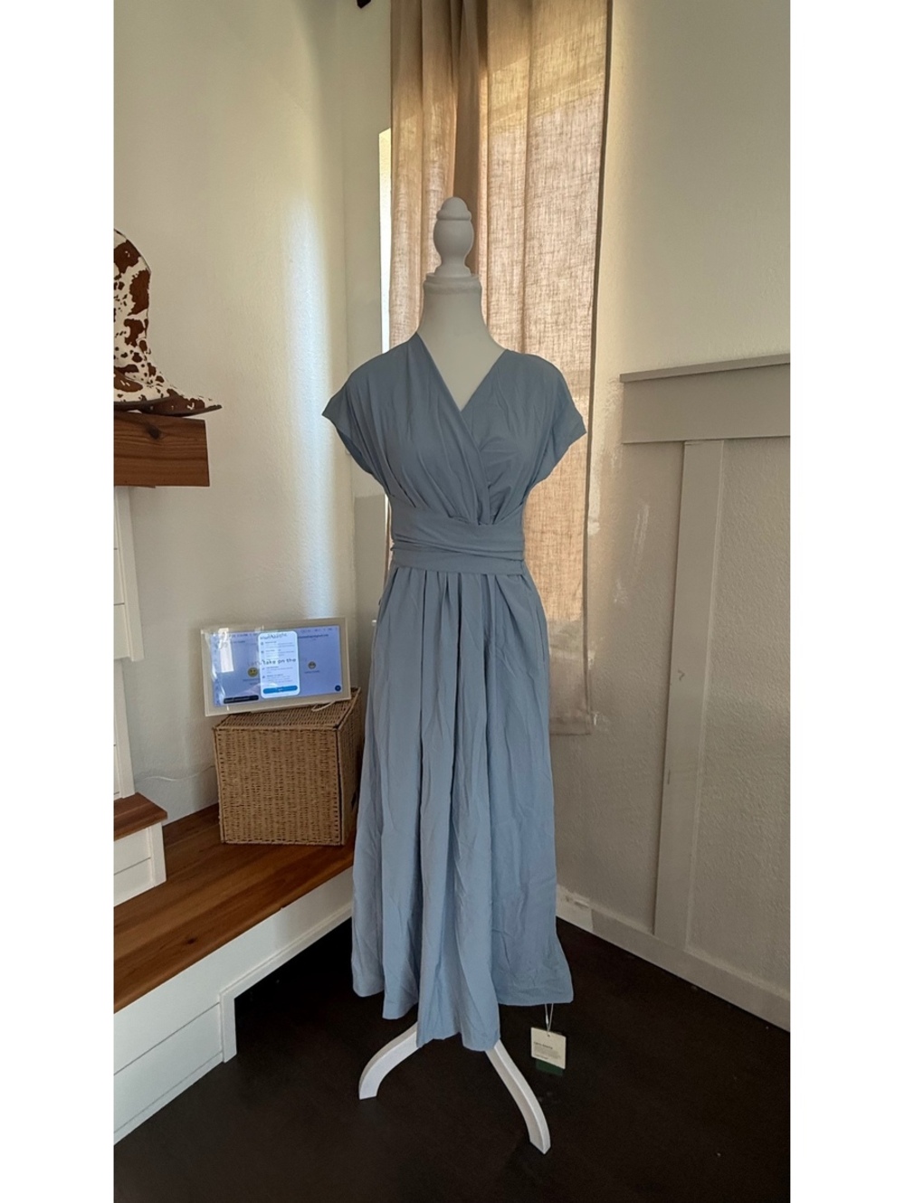 Breezeful V Neck Short Sleeve Pocket Tie Back Quick Dry Midi Casual Dress